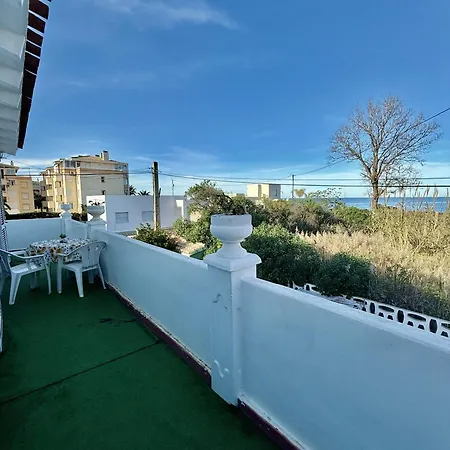 Beachfront Paradise By Gloove Διαμέρισμα Denia