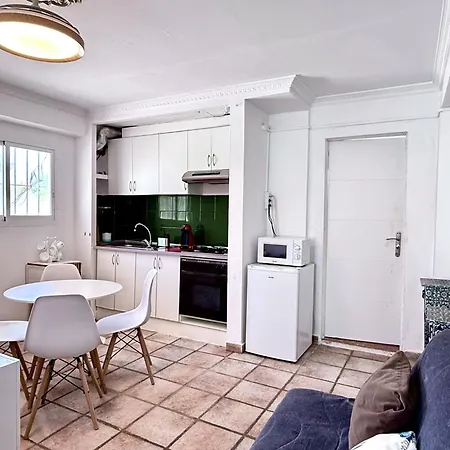 Apartment Beachfront Paradise By Gloove *